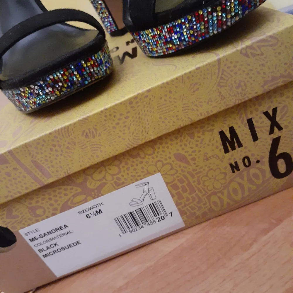 Mix N6 "Sandrea" heels size 6.5 - Picture 7 of 7